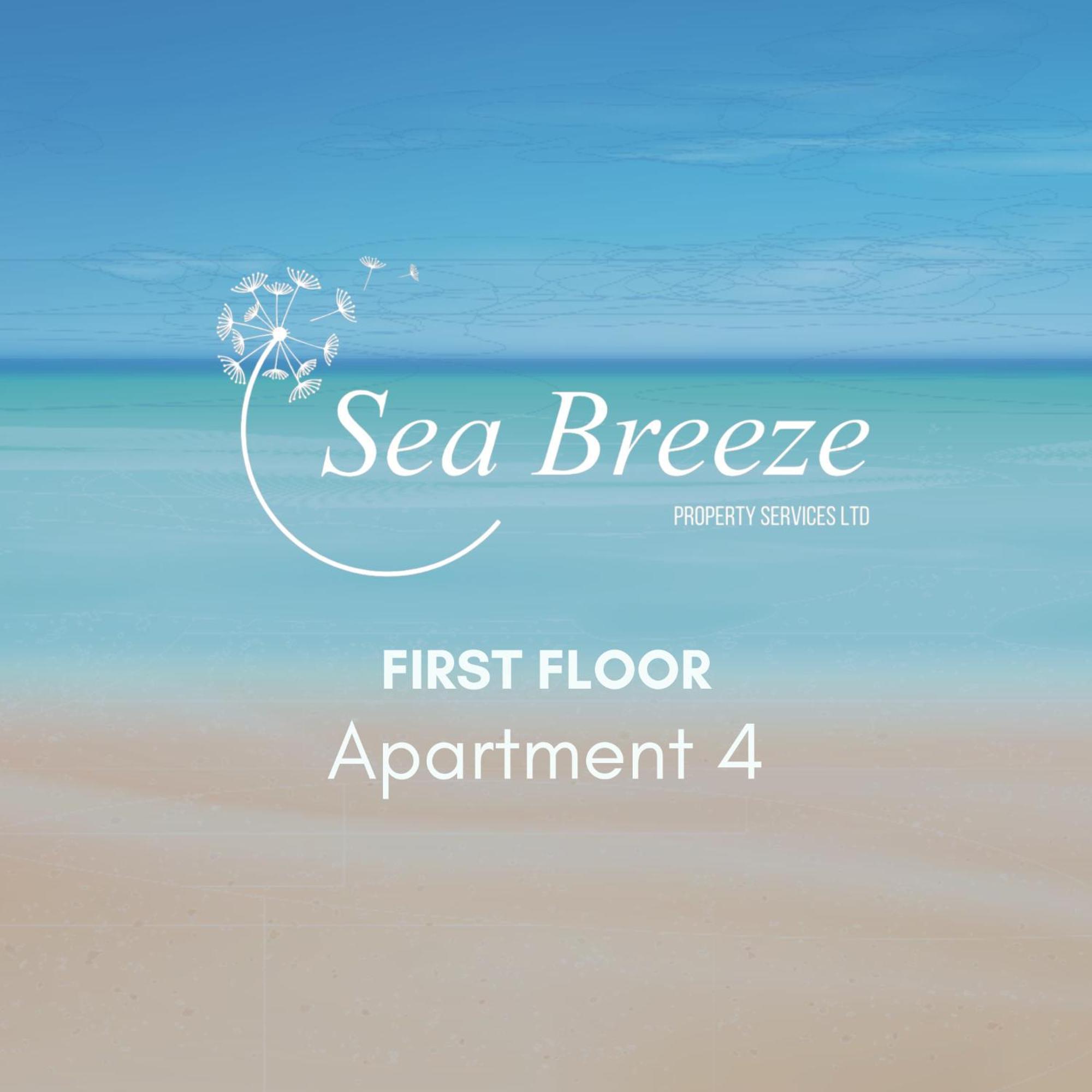 Sea Breeze Apartment *